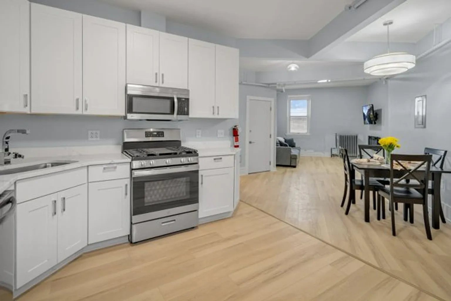 Quarry St. Apartments – photo 1