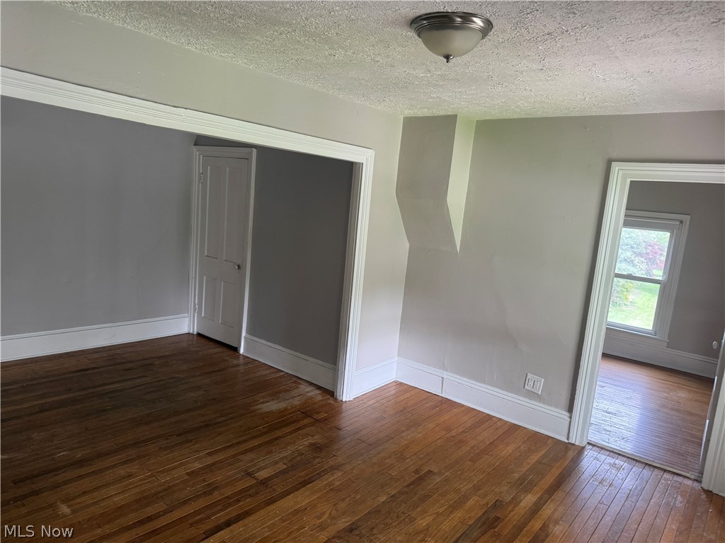 47550 Middle Ridge Rd – photo 2