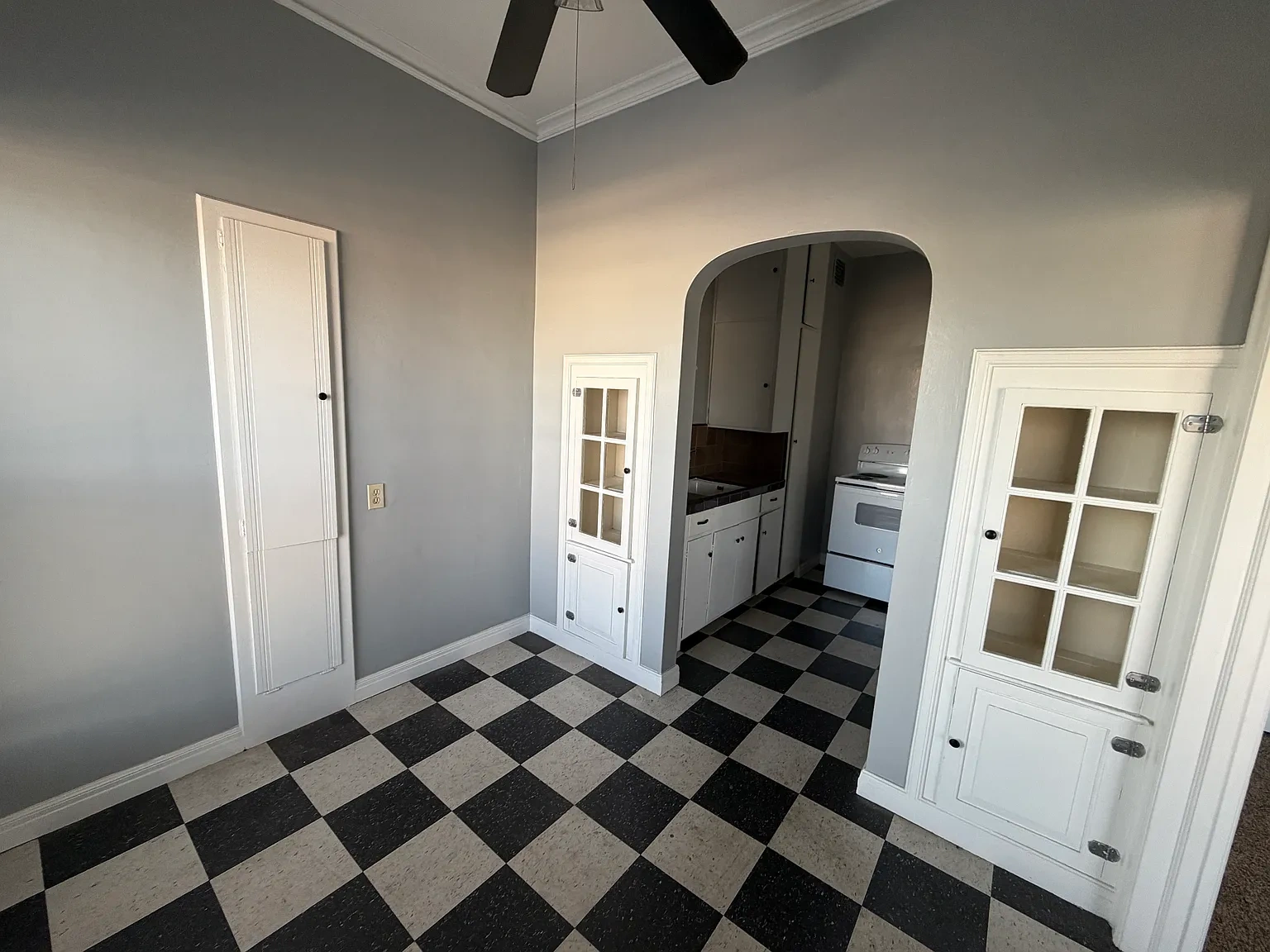 Eden Square Apartments – photo 1