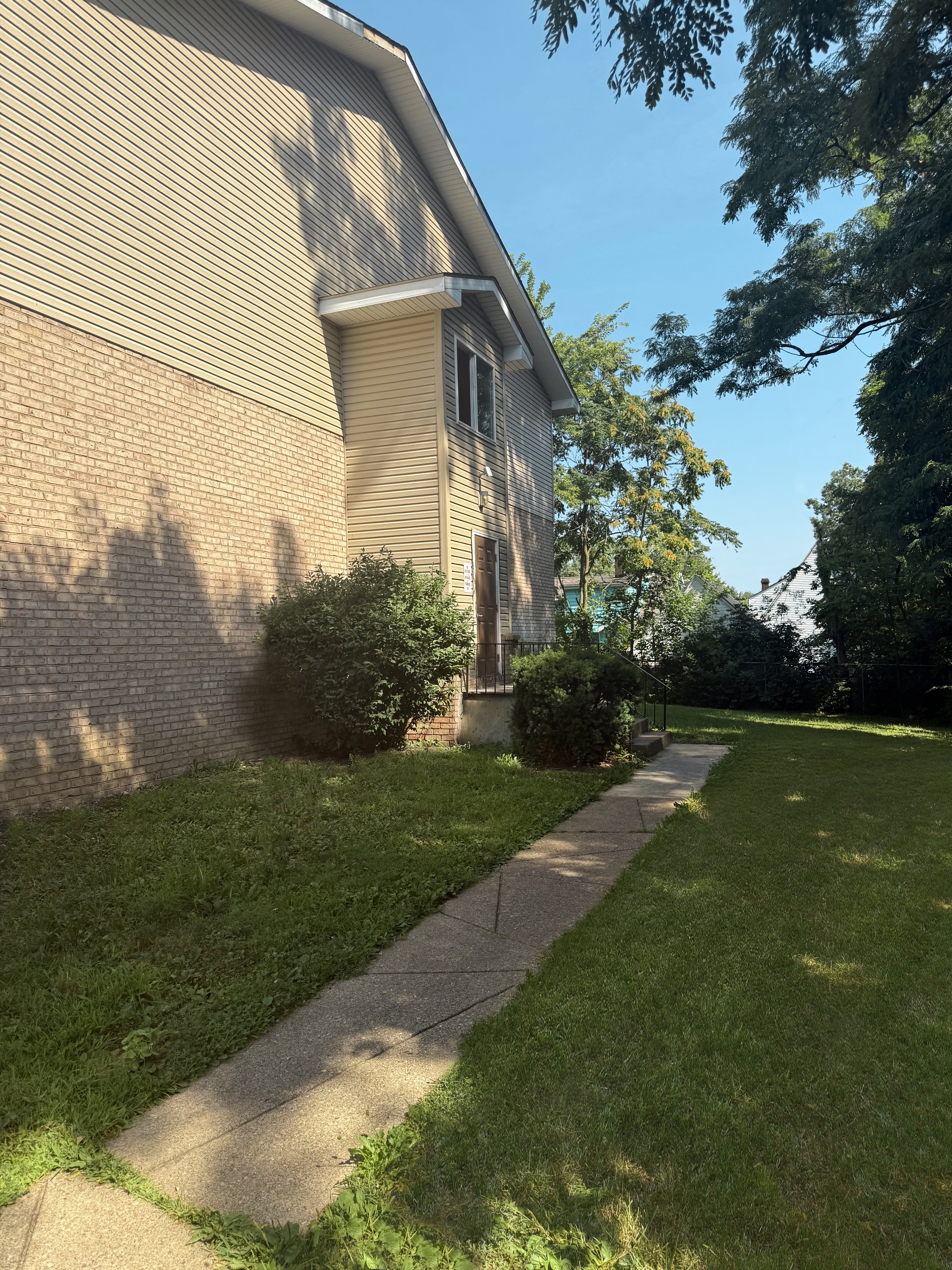 834 E Midlothian Blvd unit 7 – photo 5