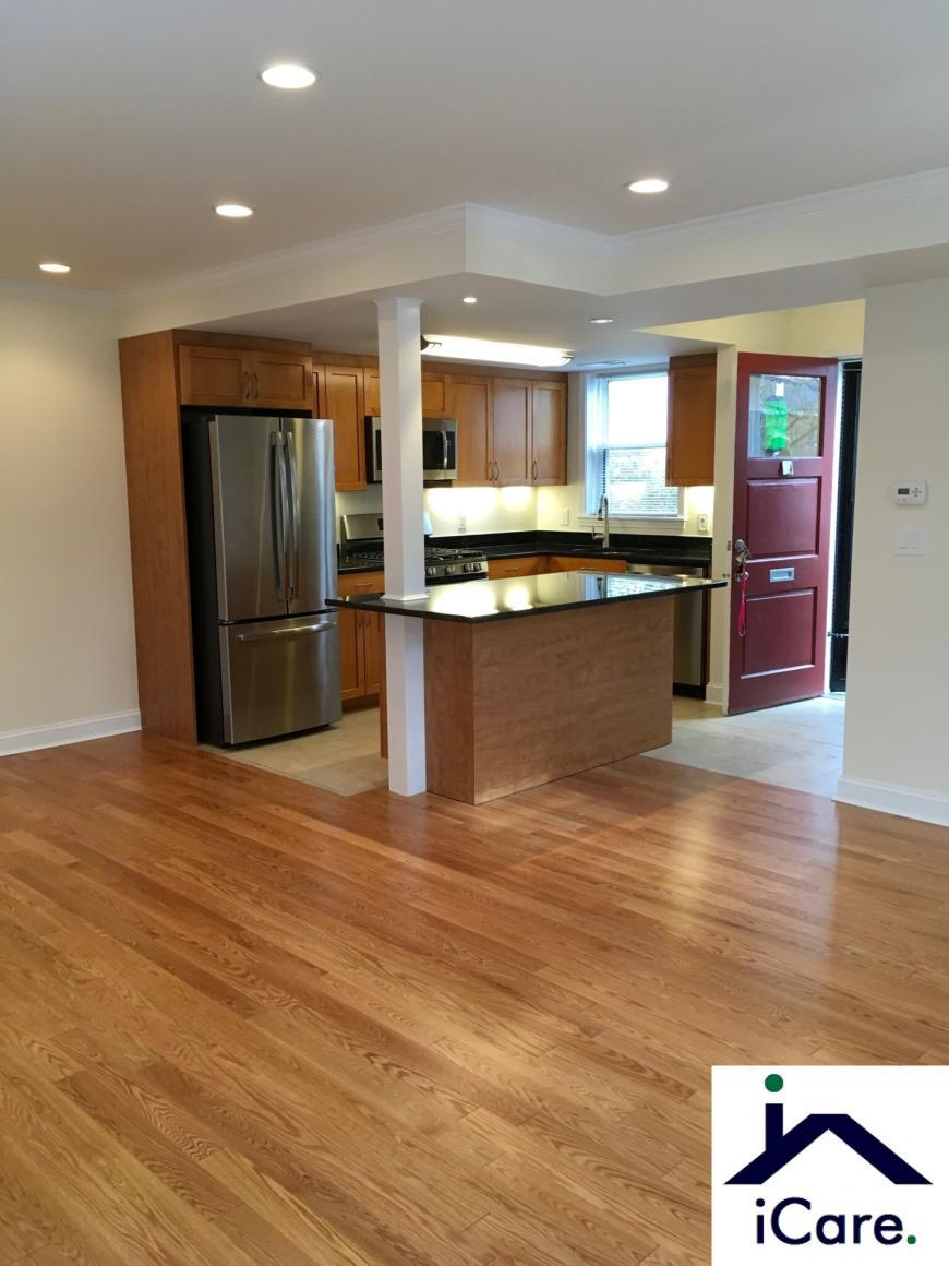 609 VFW Parkway – photo 2