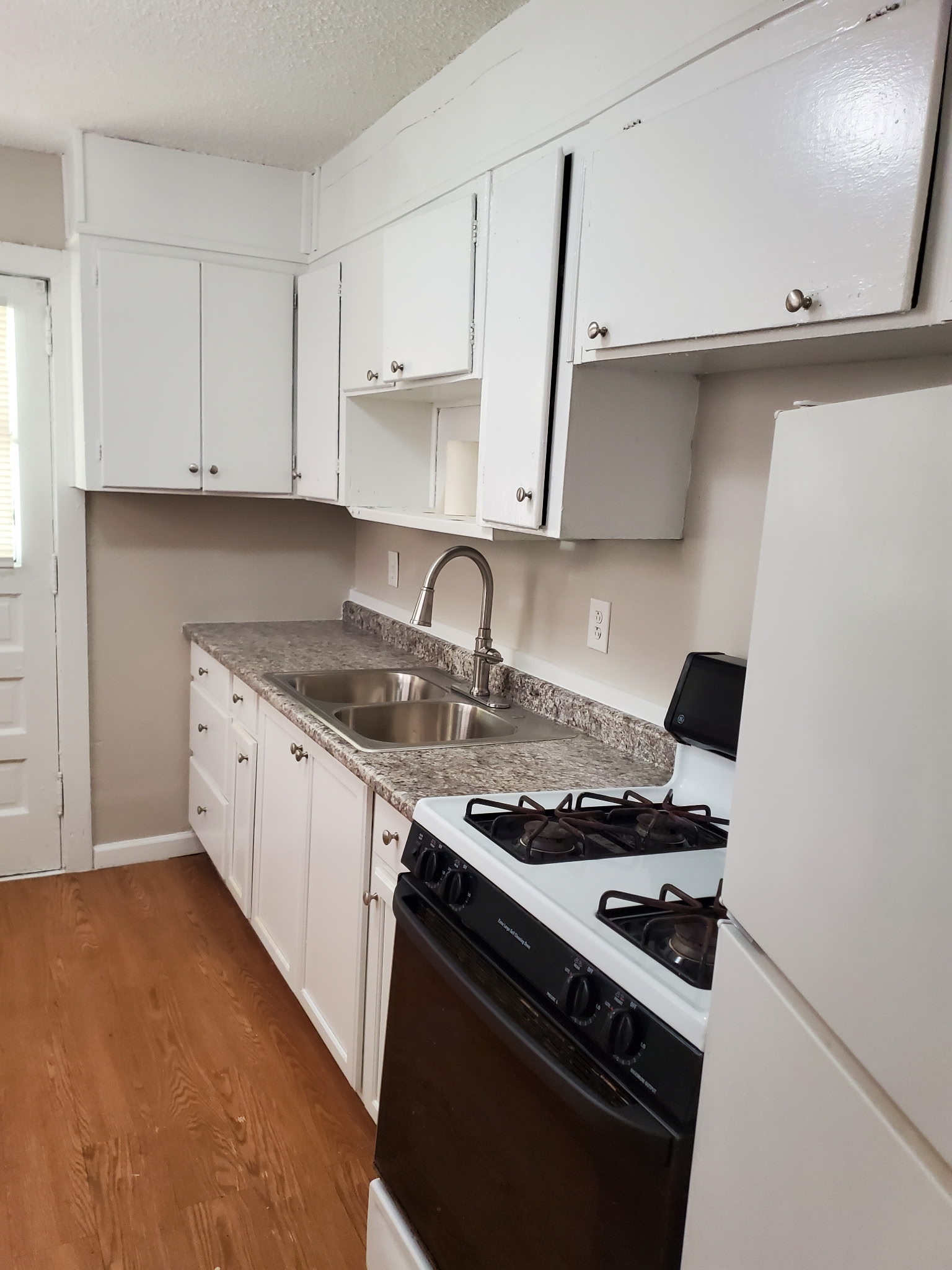 2233 2nd St S – photo 1