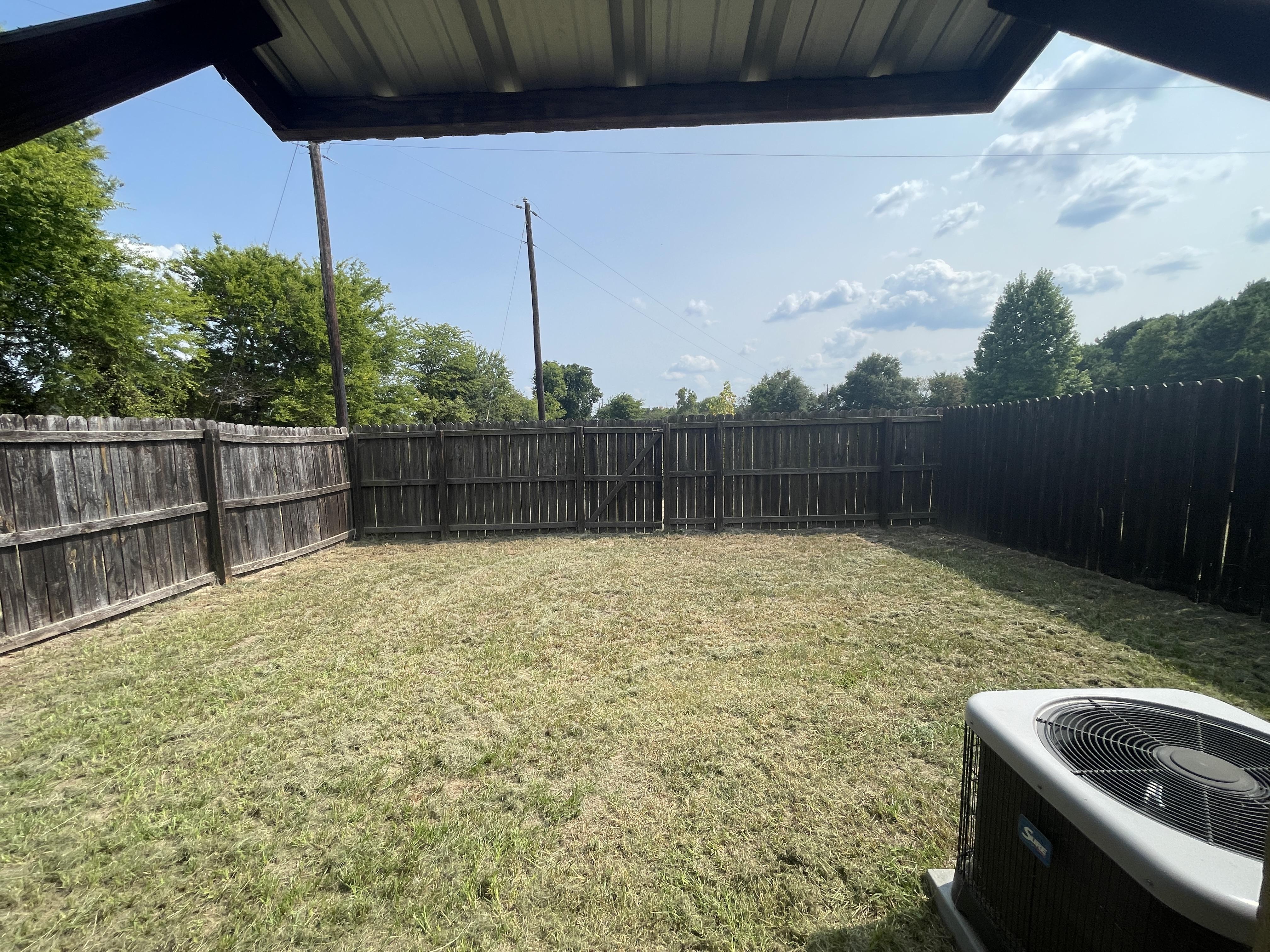 501 FM 315 unit 3 – photo 3