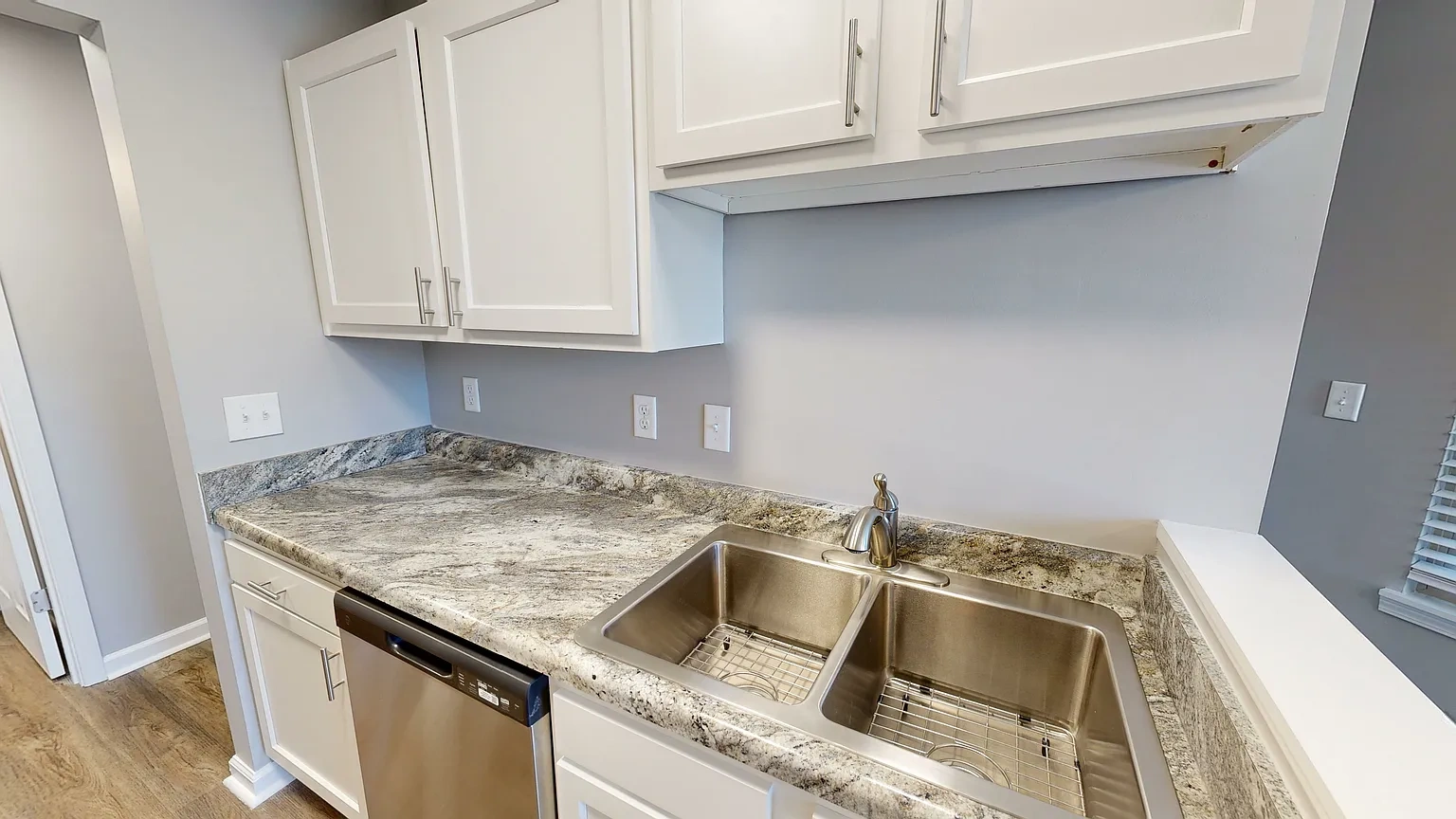 Burlington Oaks Apartments – Floor plan