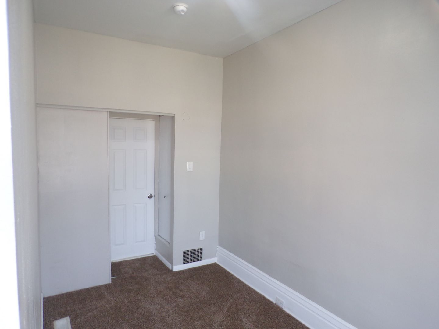 505 N Main St unit 505-D – photo 3