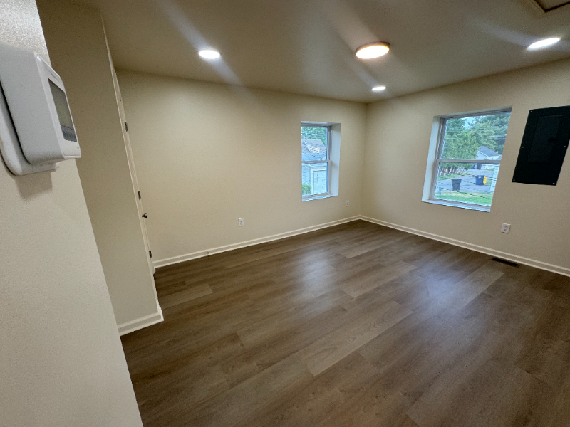 617 Fairview Ave unit 617 B – photo 3