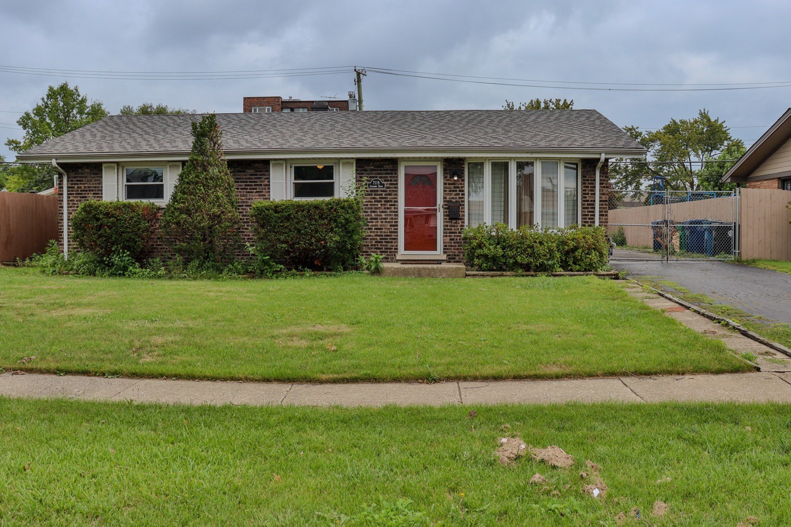 7119 Stanford Dr – photo 4
