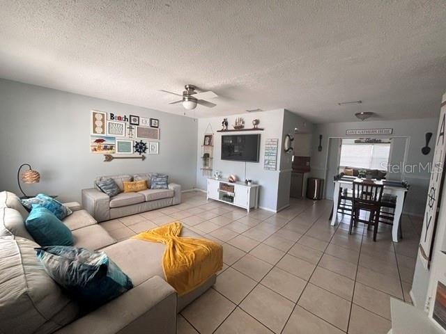 8218 43rd Ave W – photo 3