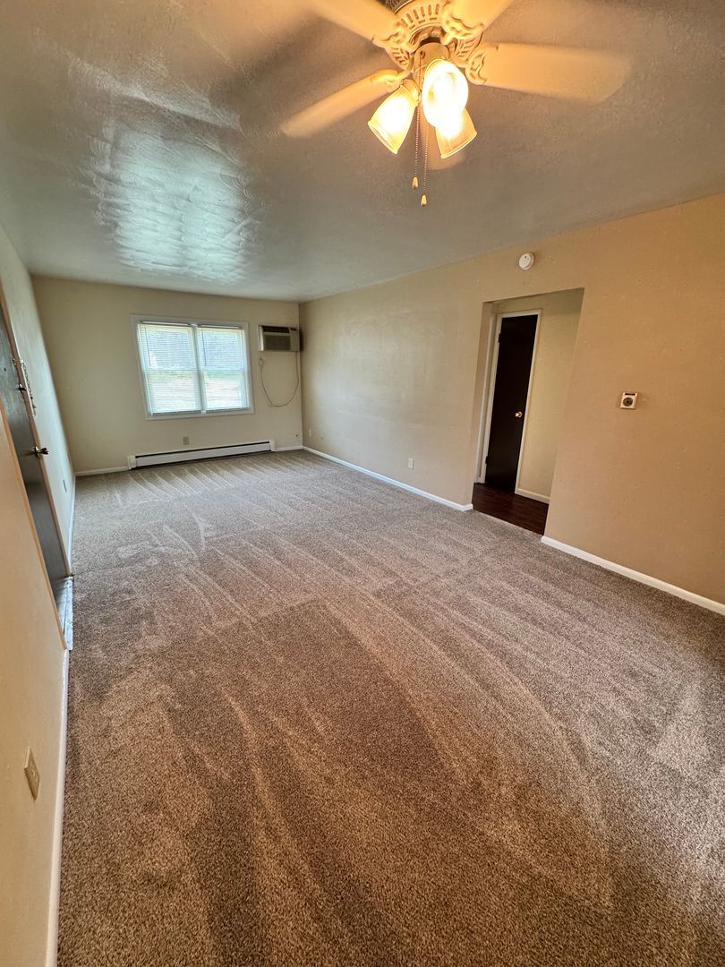 98 Washington Blvd unit 98-03 – photo 4