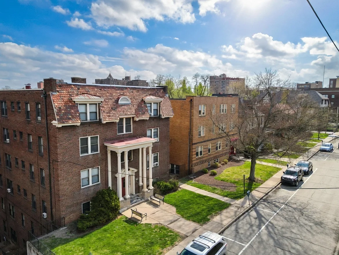 Apartments On Academy – photo 3
