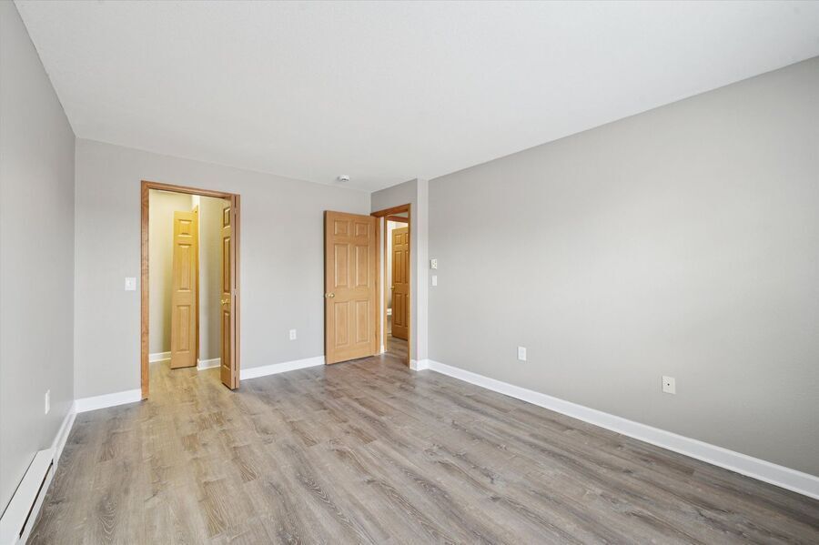 4111 Harvest Ln – photo 3