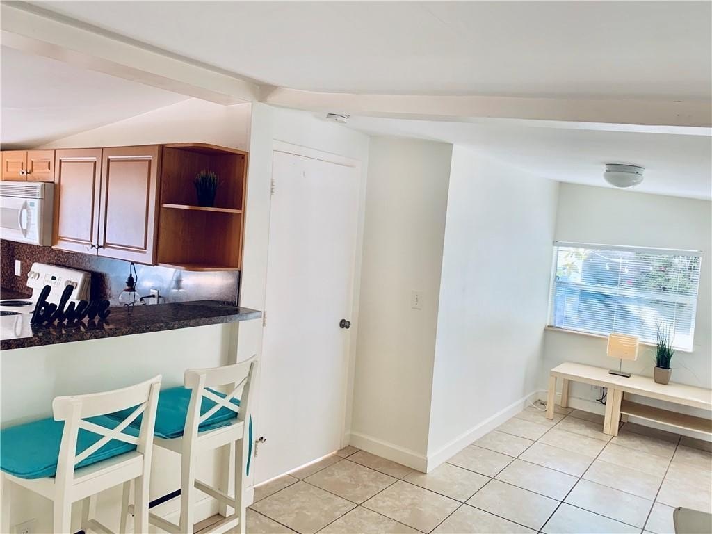 622 SW 5th Ave – photo 4