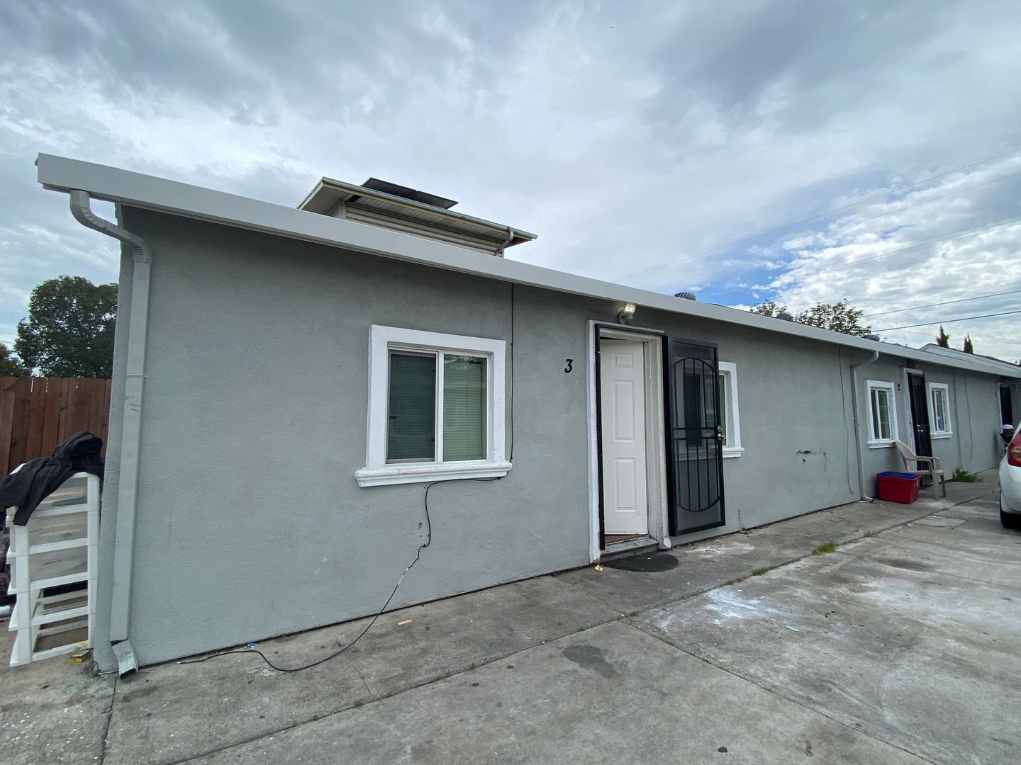 462 Delhi Ave unit 3 – photo 1