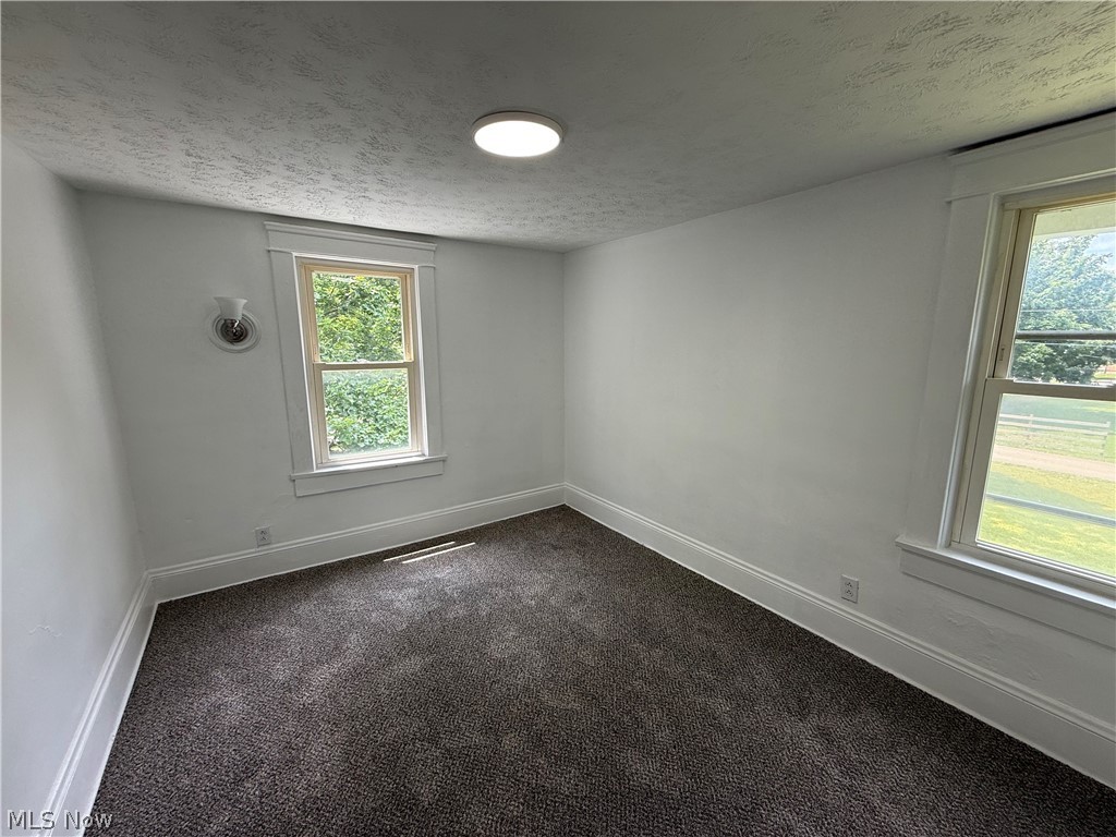 257 Arch St – photo 5