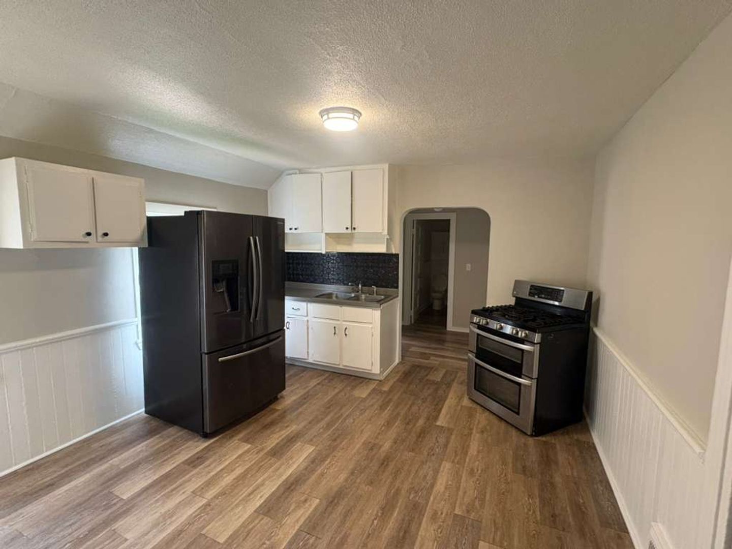 3130 W 33rd St unit Unit 1 – photo 3