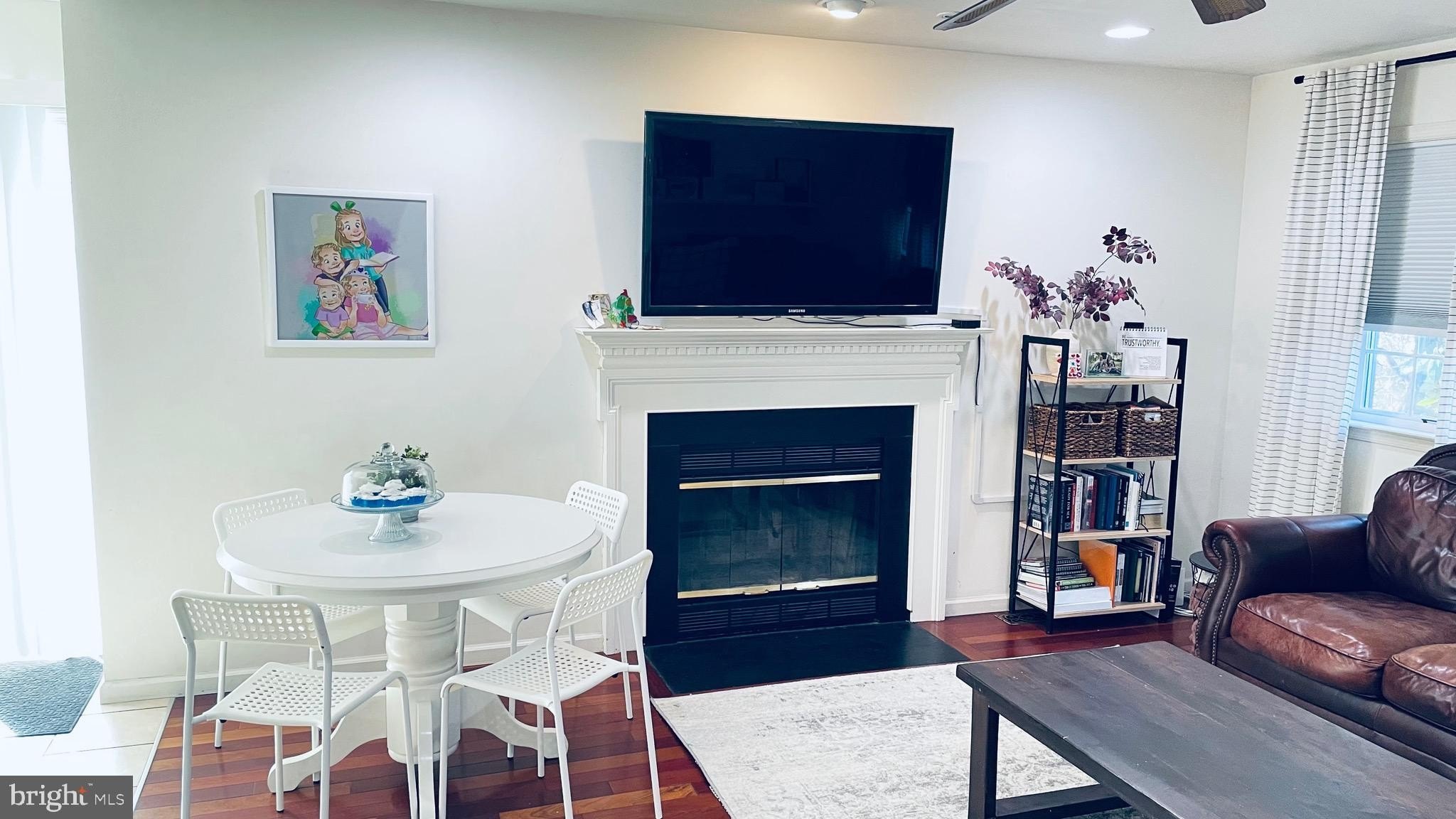 1514 Isaacs Ct – photo 4