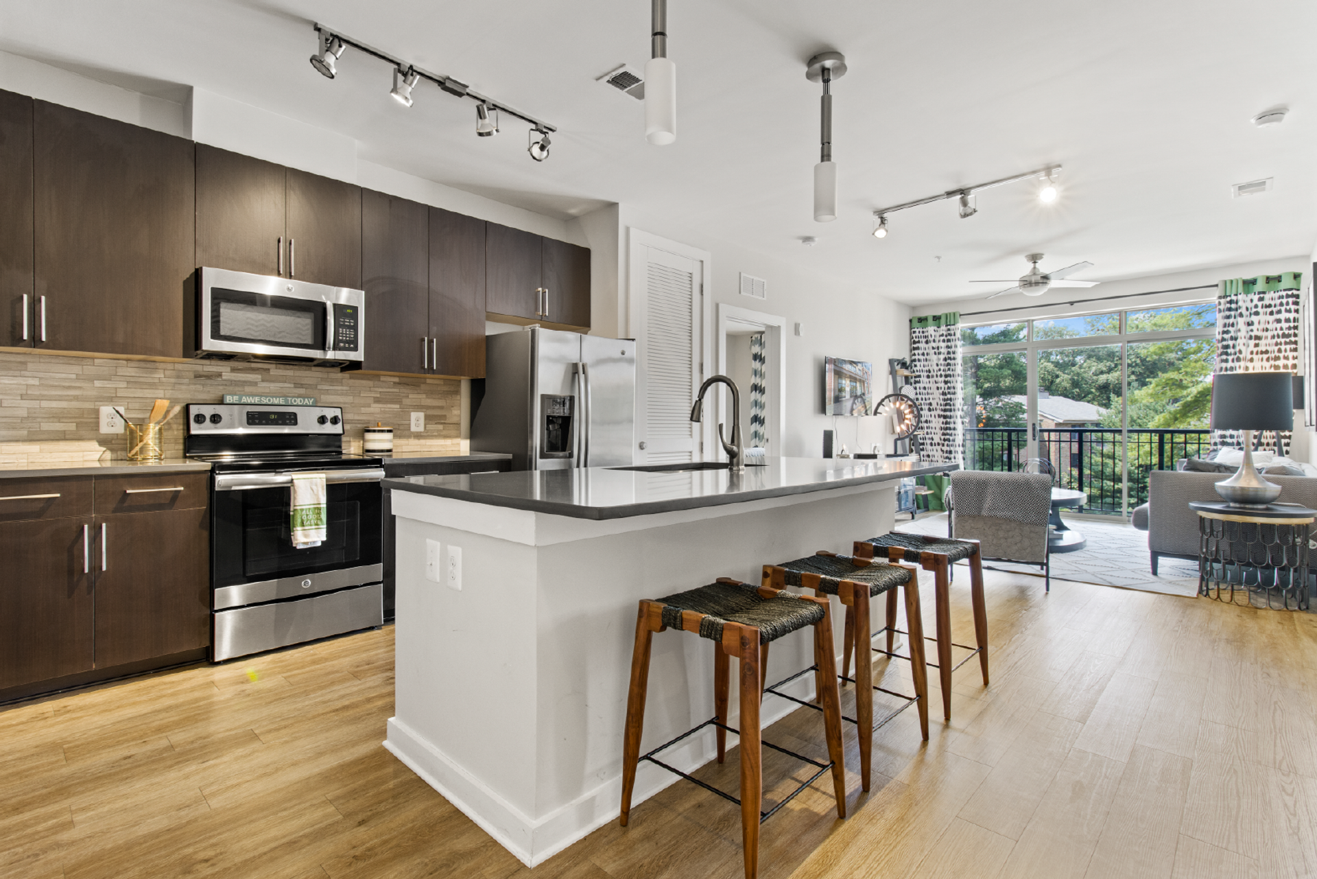 5421 Lynx Ln unit A-303 – photo 2