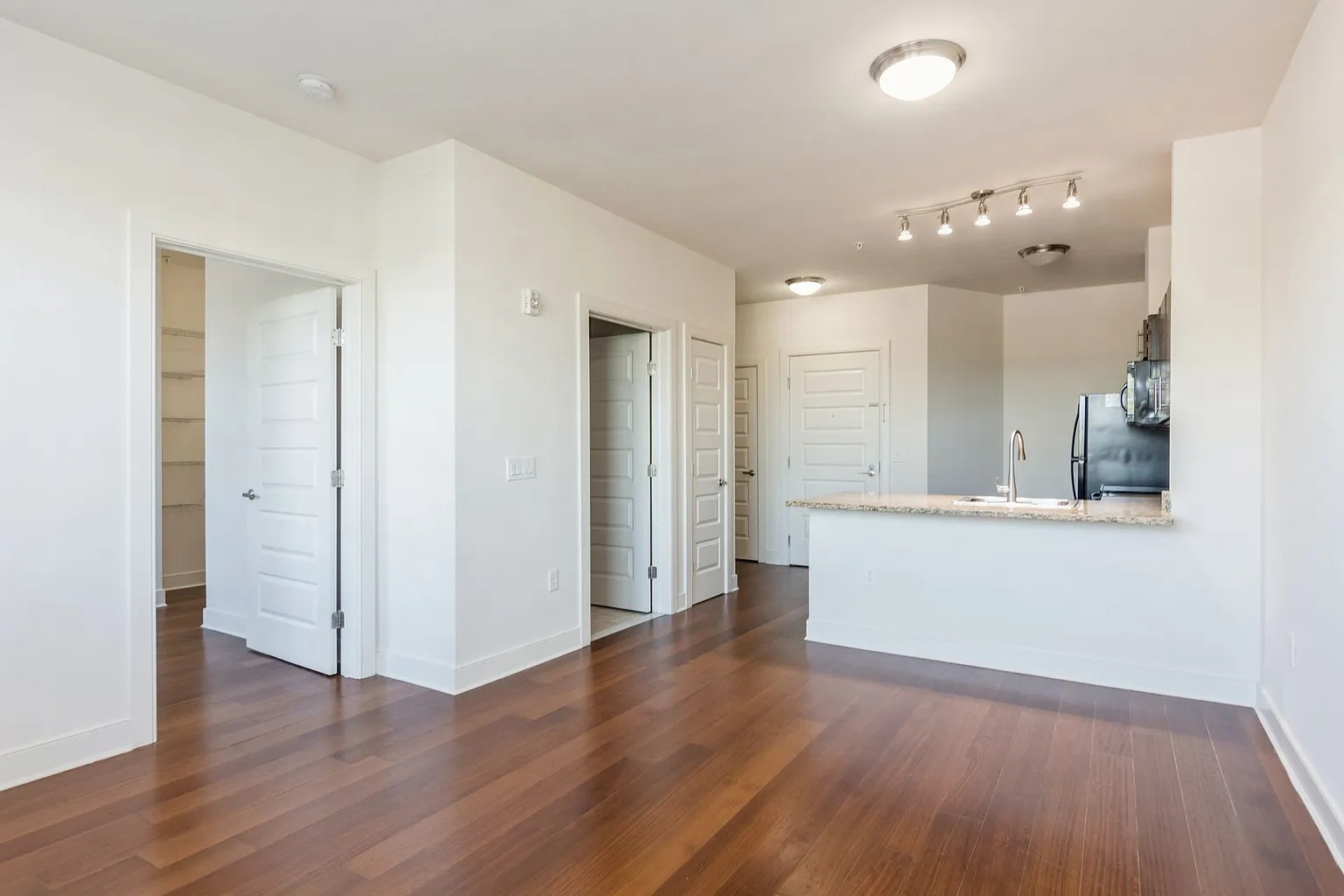 Meridia Lifestyles – photo 1