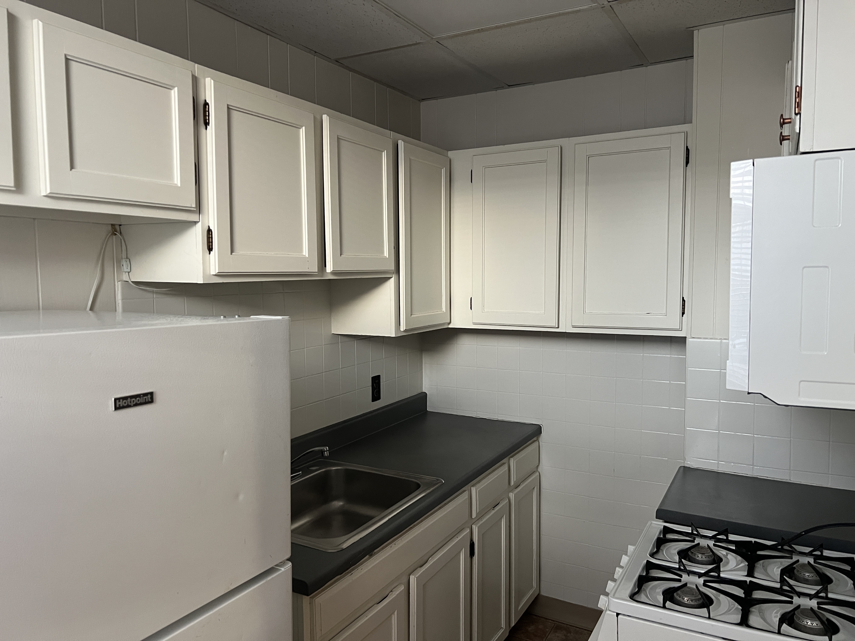 408 N Broadway Dr unit 6 – photo 2
