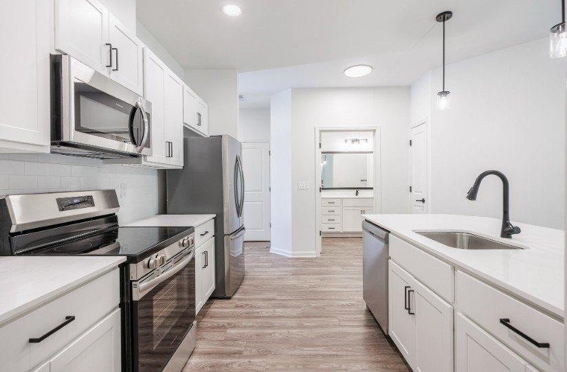 1061 Dryden Rd – photo 2