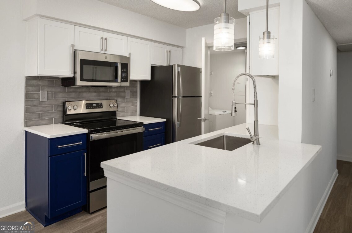 6873 Peachtree Rd unit 75-315 – photo 2
