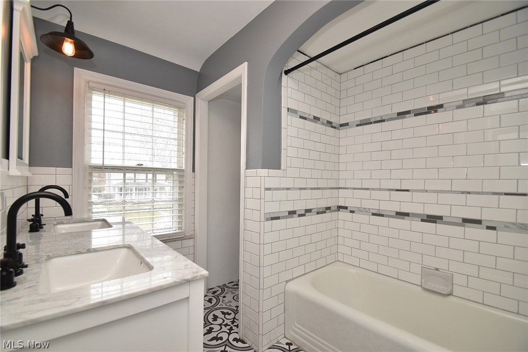 3720 Riedham Rd – photo 5