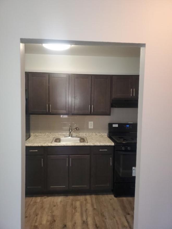4200 South Capitol St SE – photo 4