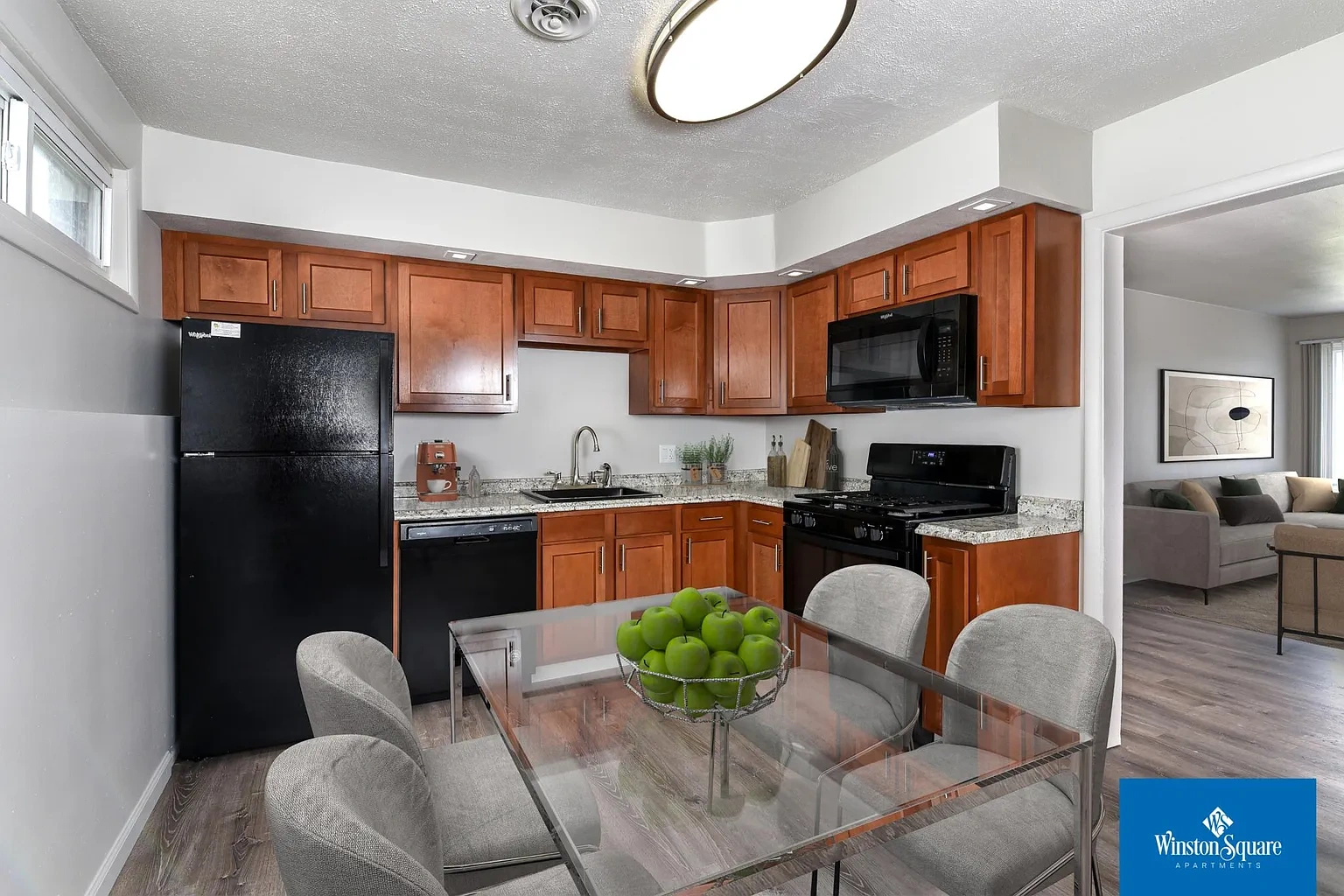 Winston Square Apartments – photo 3