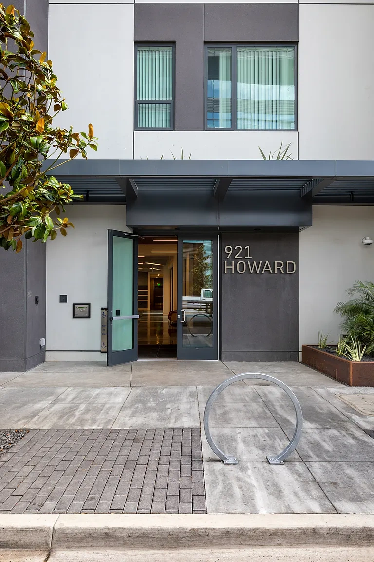921 Howard – photo 4