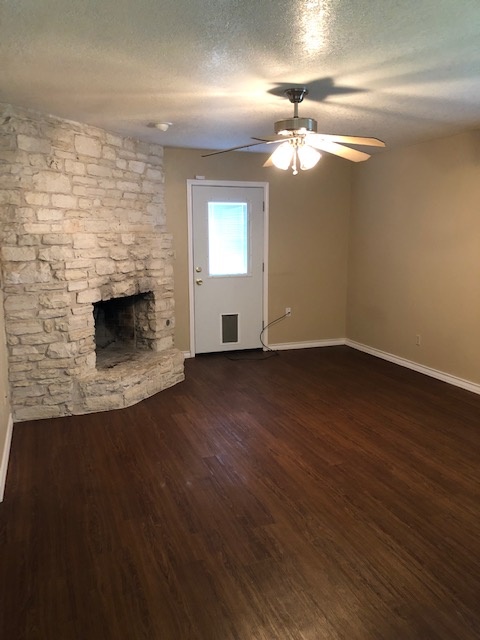 104 Leona St – photo 3