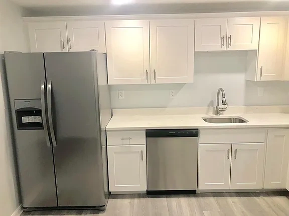 15 Enterprise St unit 2 – photo 3