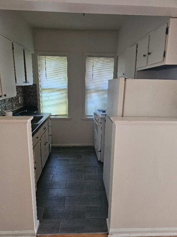 691 Madelon Ct – photo 3