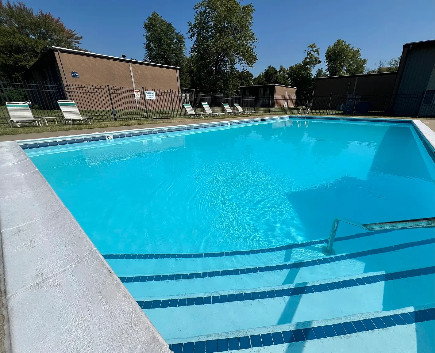 Glenview Apartments – photo 4