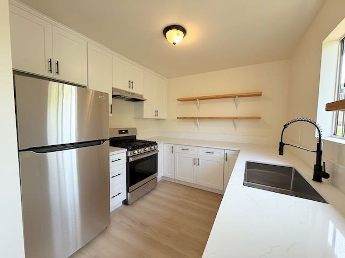 1600 Junipero Ave unit D – photo 1