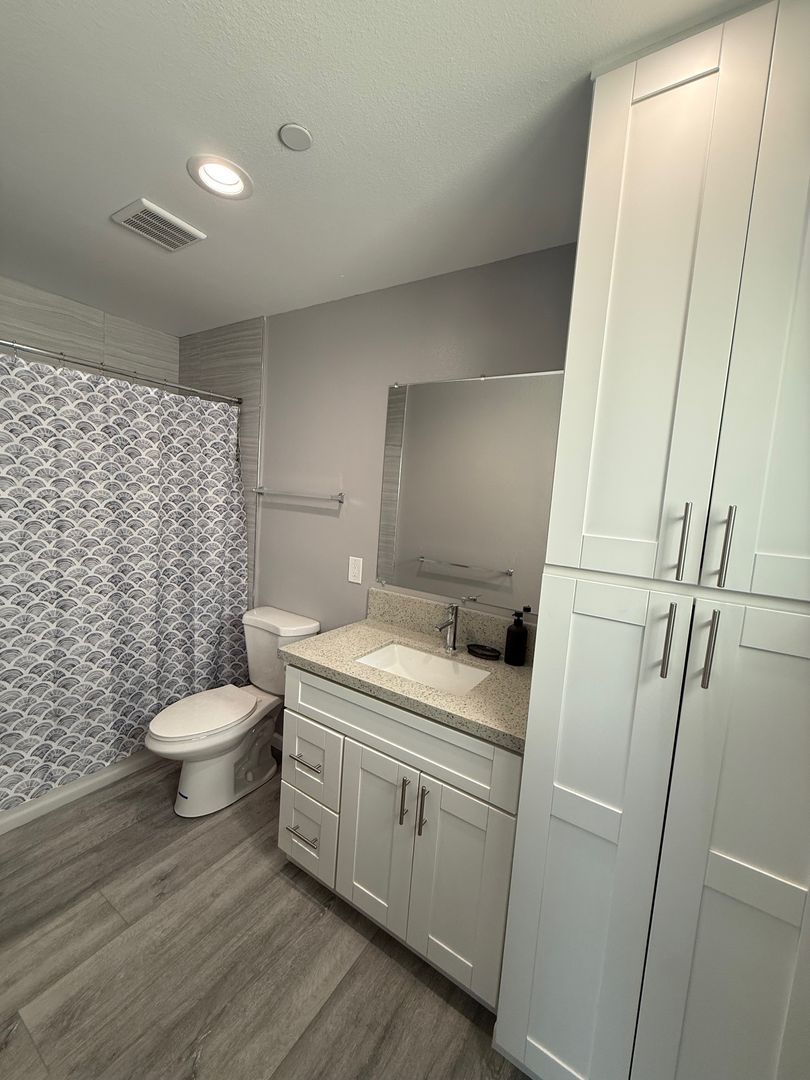 5276 Imperial Ave unit 5276 – photo 4