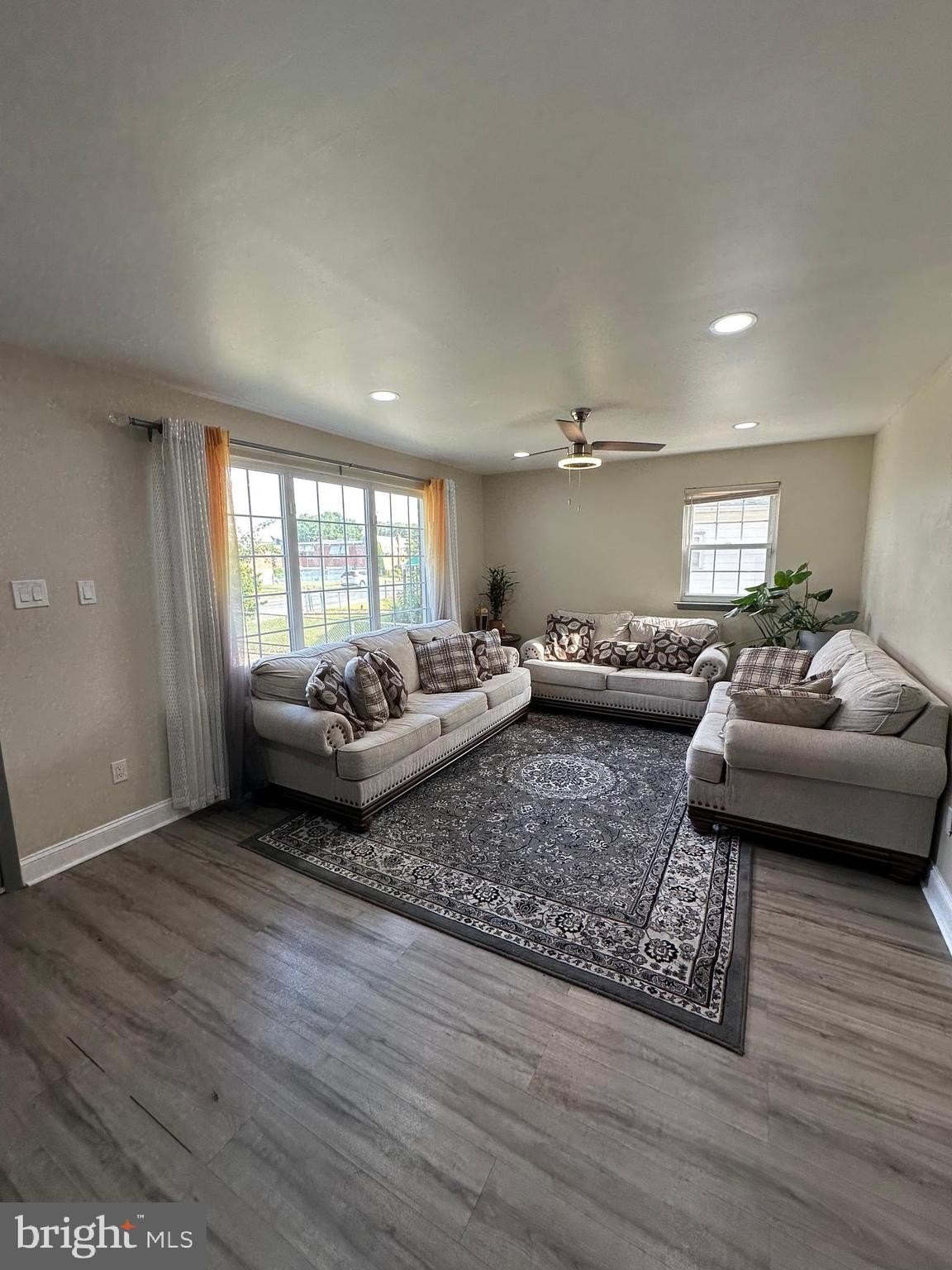 7837 Lawndale Ave – photo 4