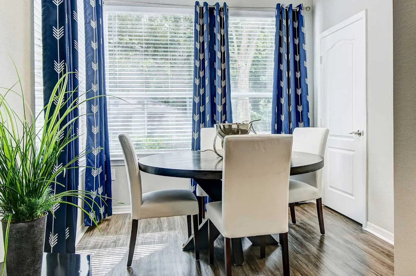 Tuscany Bay Apartments – photo 1