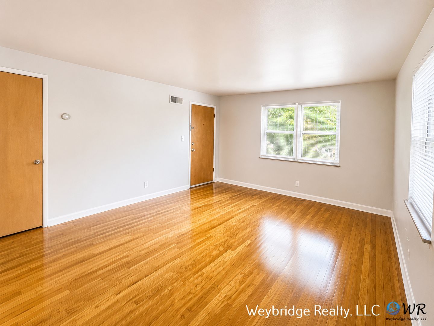 106 Cowan Dr unit #3 – photo 3