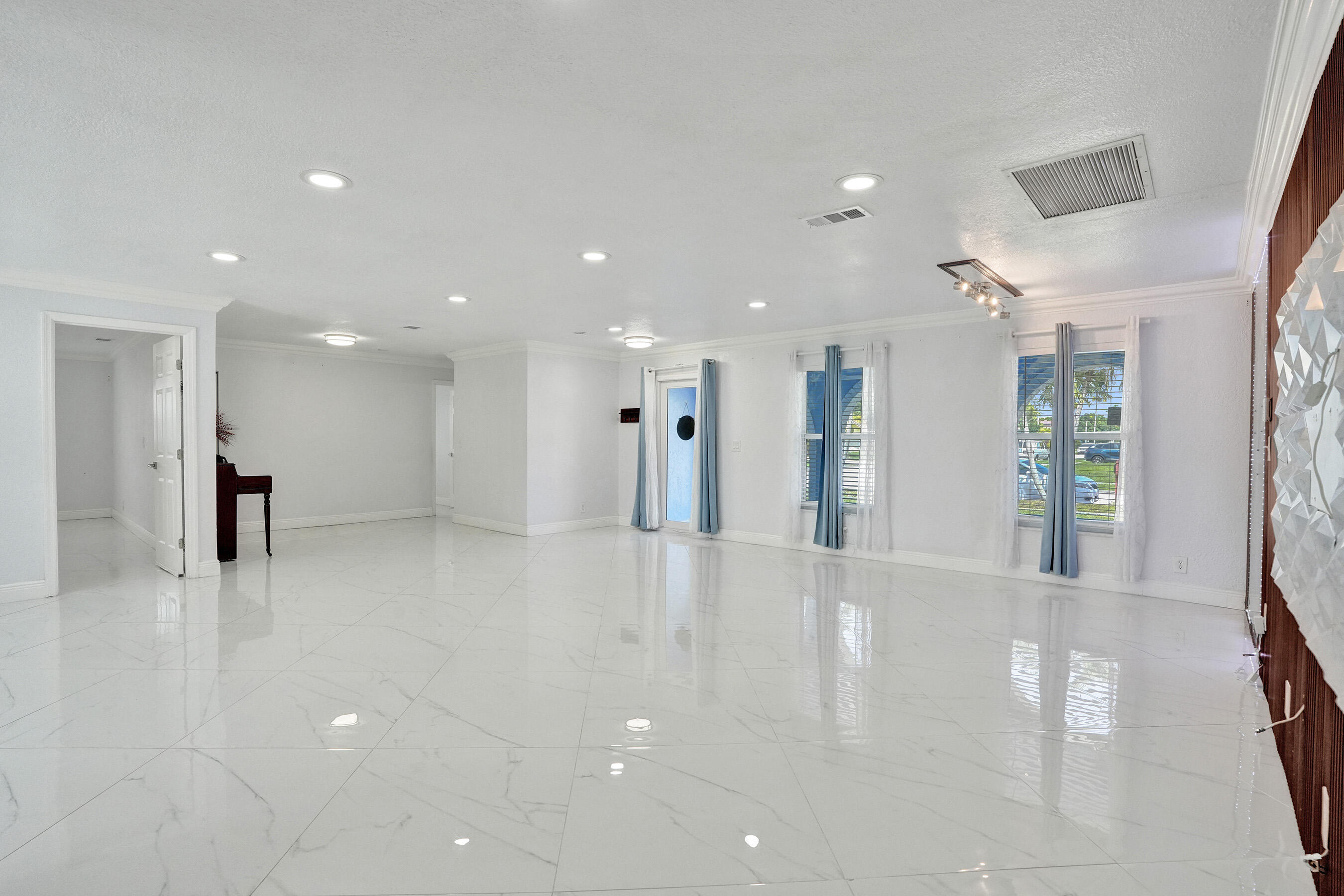 855 NW 80th Terrace – photo 3