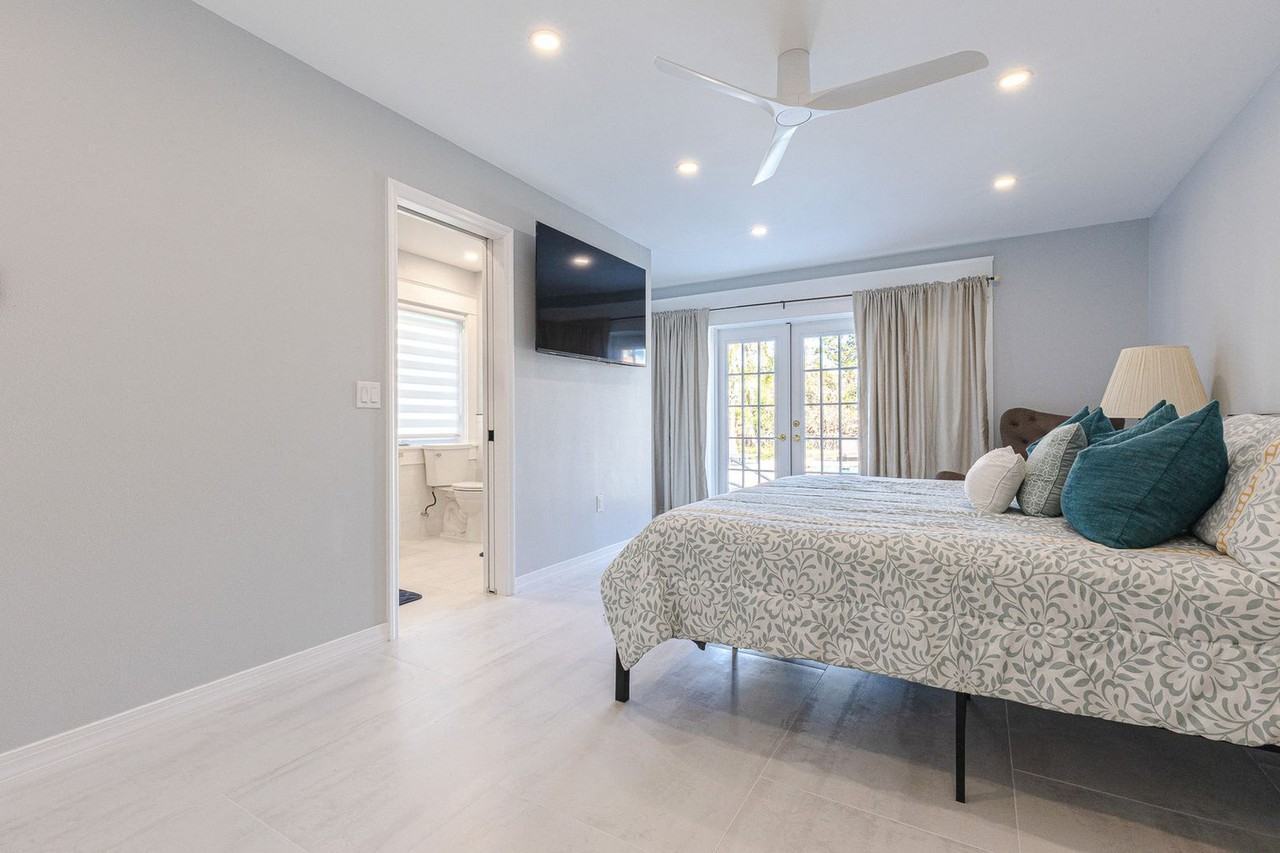 206 20th St W unit 1590877P – photo 5