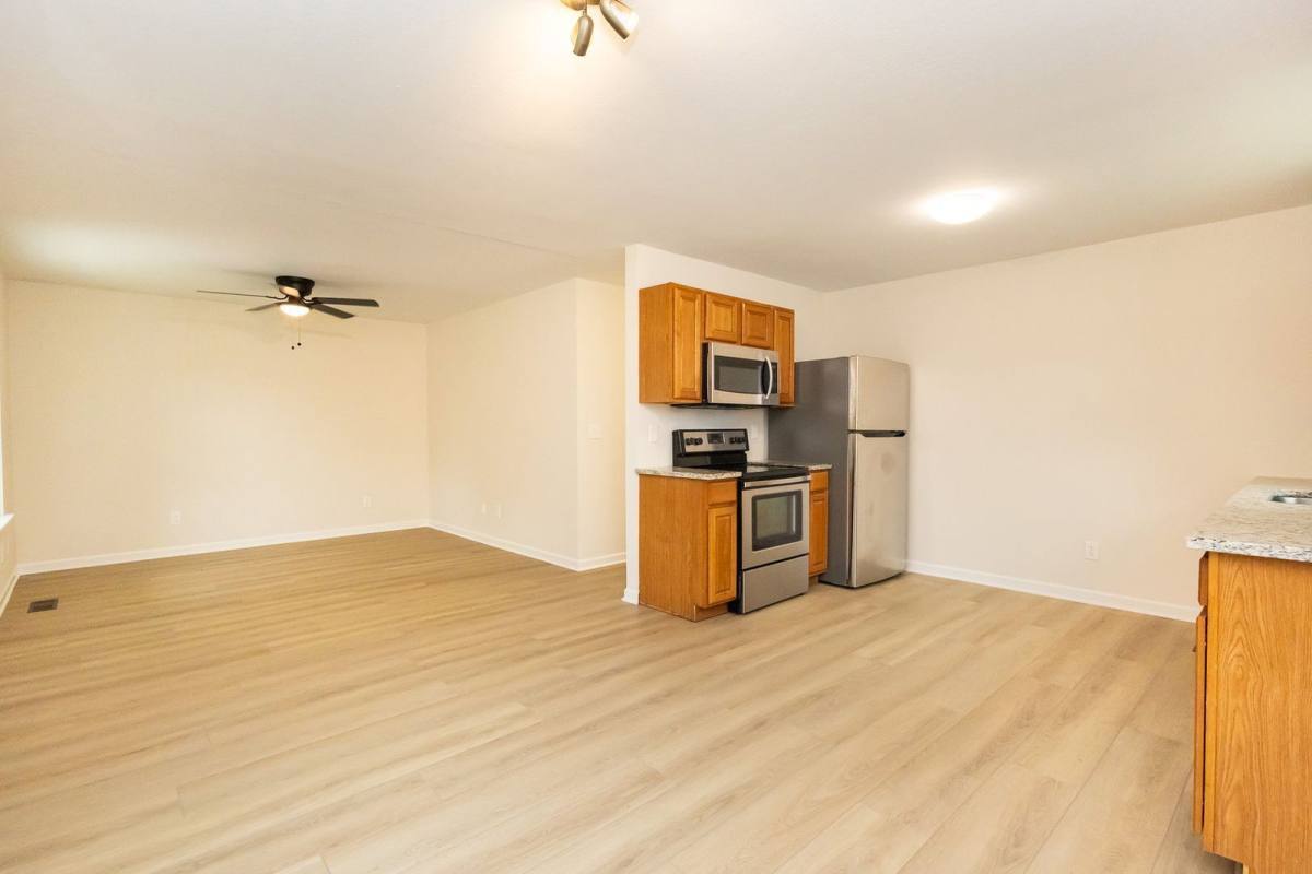 2517 Chamberlain Ave. – photo 4