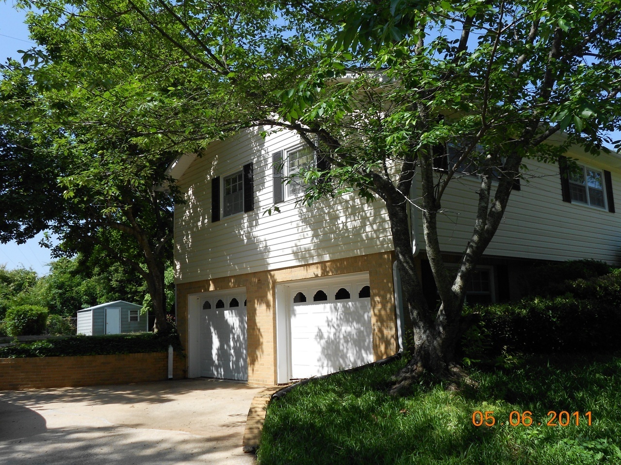 2320 Mountain Oaks Ln – photo 1