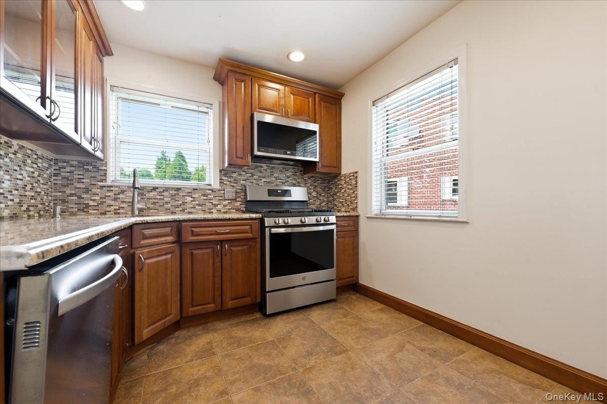 260-70 73rd Ave #1ST – photo 5