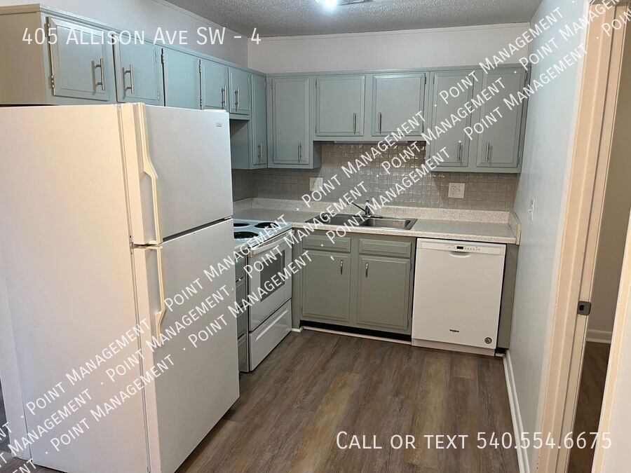 405 Allison Ave SW – photo 3