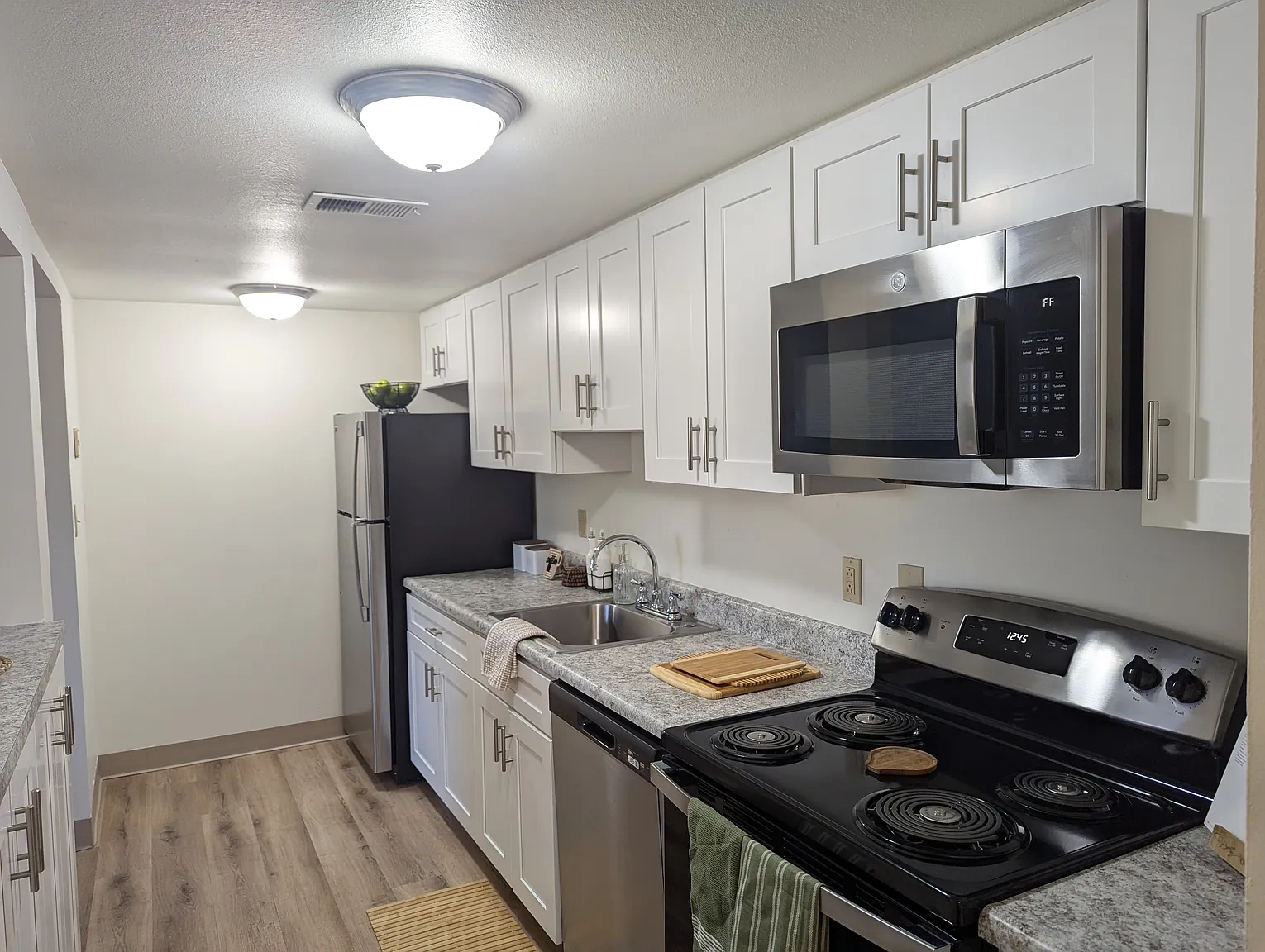 North Pointe Commons – photo 4