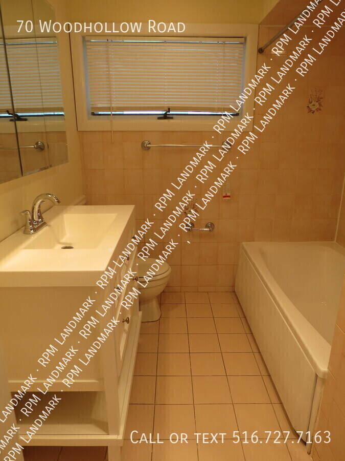 70 Woodhollow Rd – photo 4