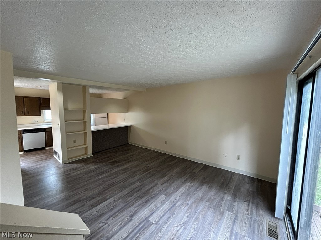 133 Orchard Dr unit A – photo 2