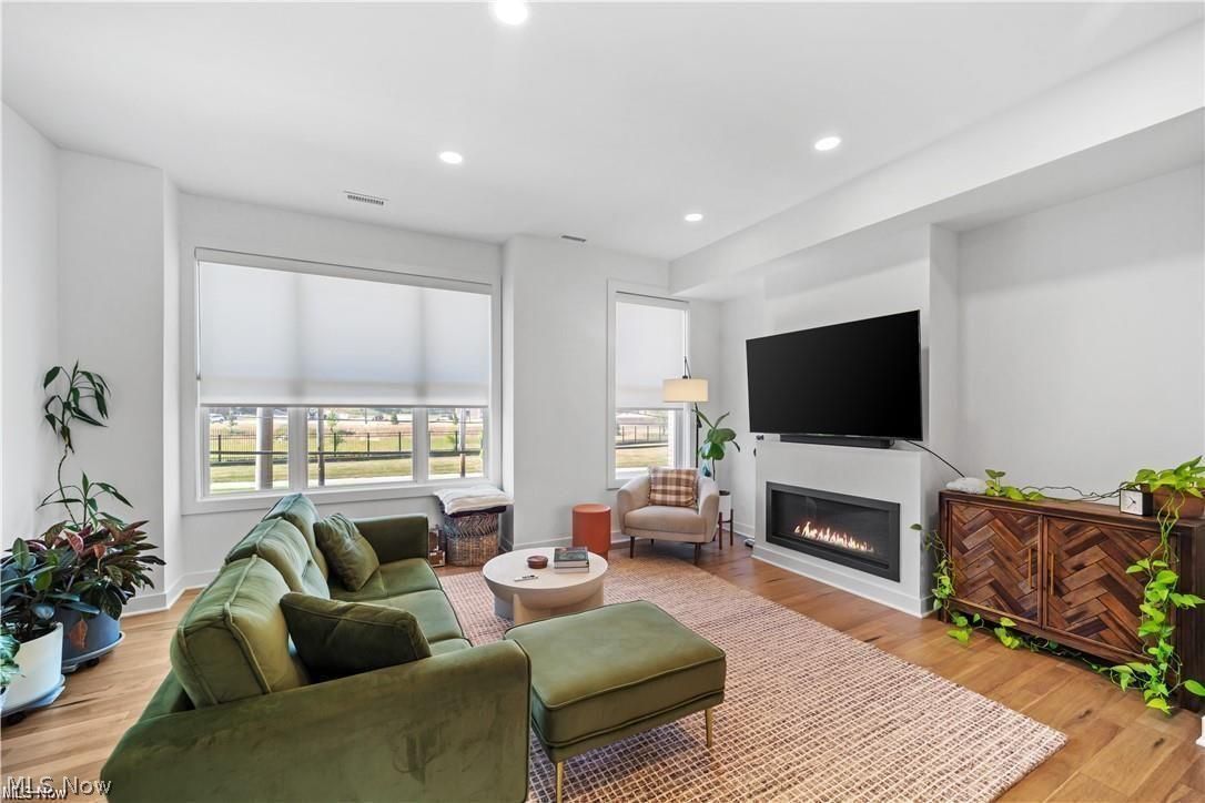 11206 N Park Pl unit 4 – photo 2