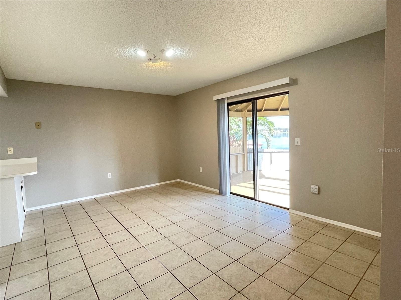 687 Lake Dexter Cir – photo 5