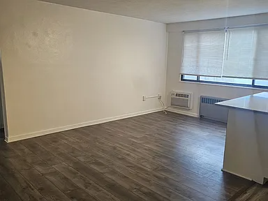 11720 Edgewater Dr unit 605 – photo 3